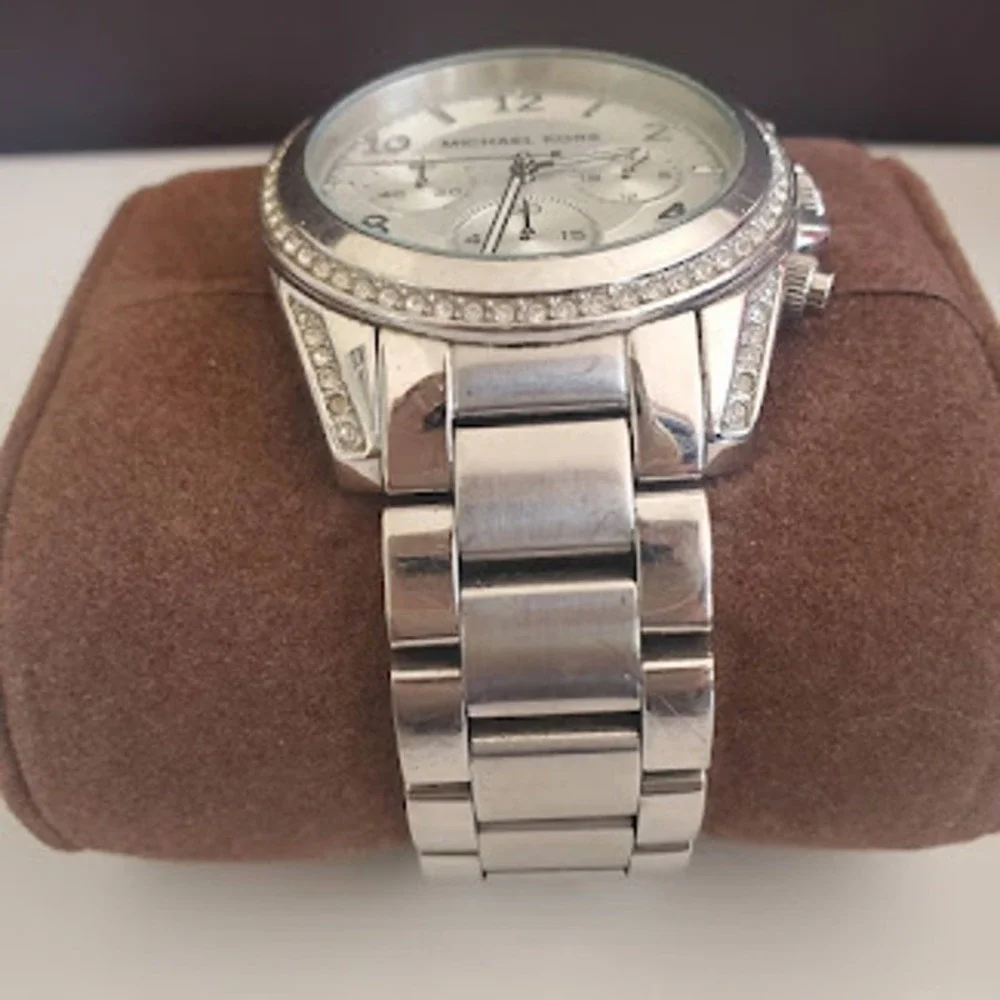 Michael Kors Blair MK5165 Silver Tone Crystal Bezel Chronograph Watch Running